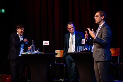Depla leidt debat met Arne van Hout en Leonard Geluk 